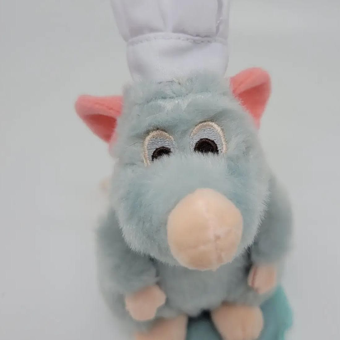 Remy Ratatouille Plush Magnet thumbnail 5