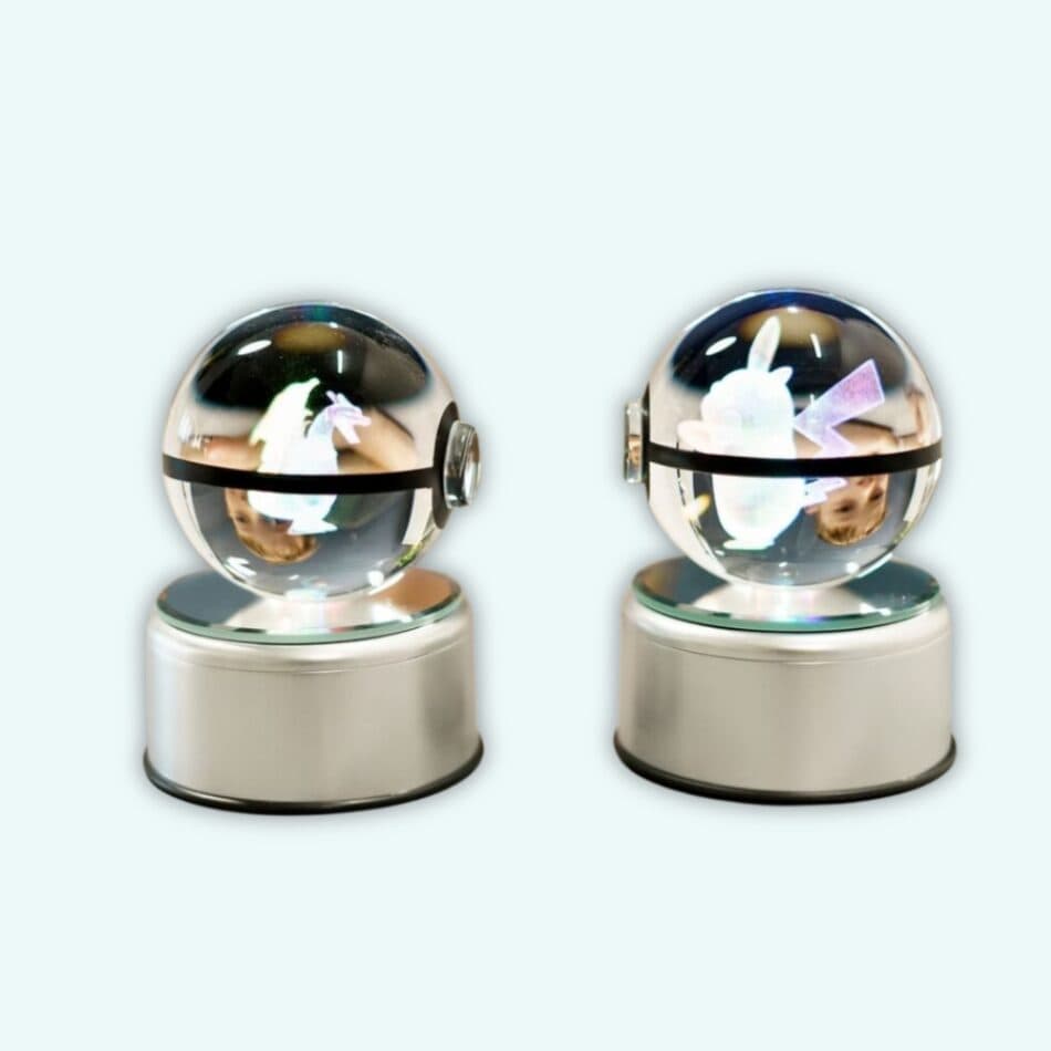 Crystal Pokémon Pokéball Light